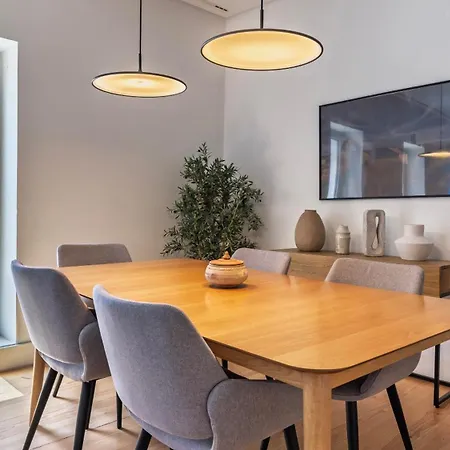 Charming Santos By Lovelystay Lisbona