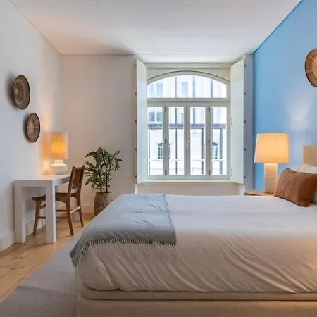 Appartamento Charming Santos By Lovelystay